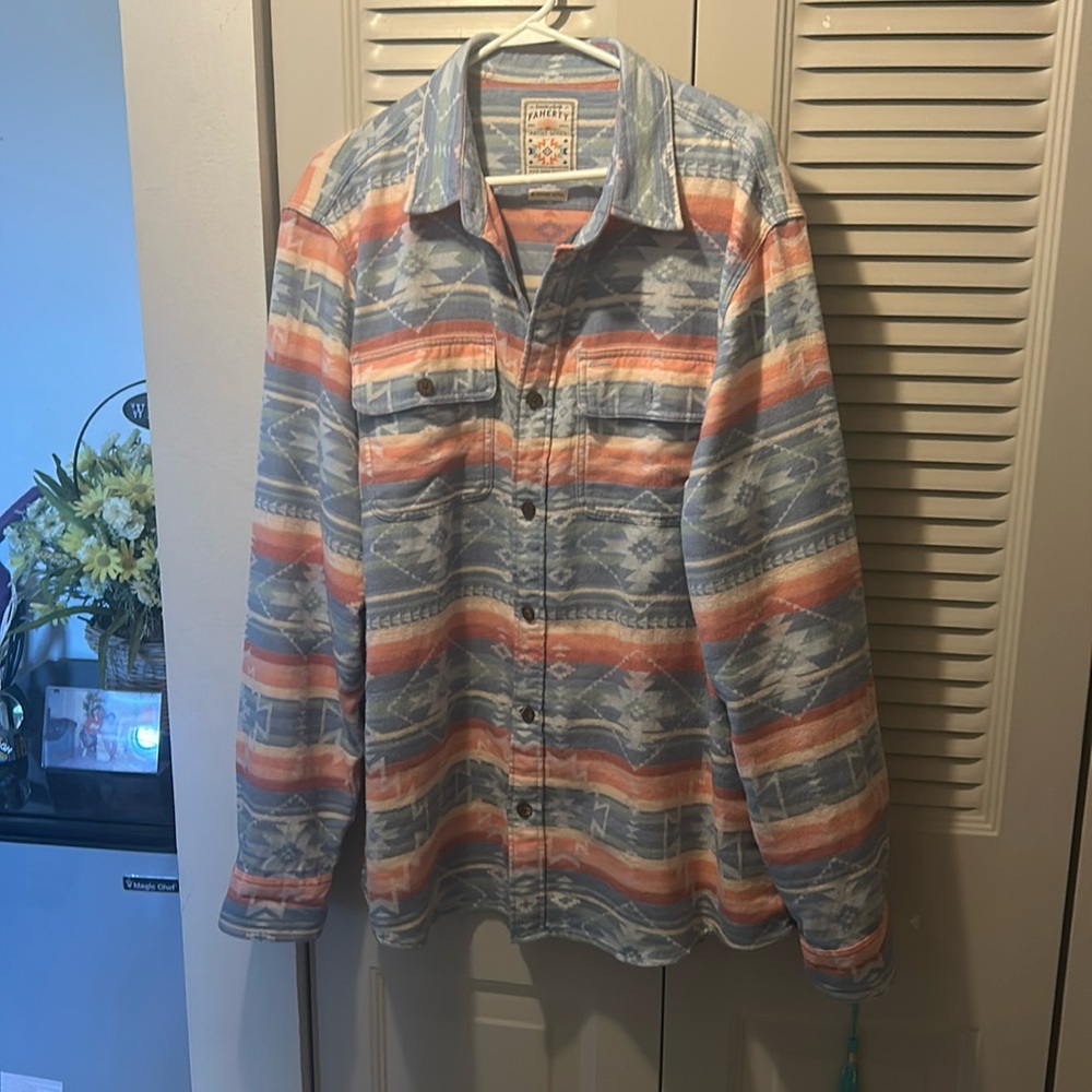 Faherty brand Men’s Jacket , Native American Print.